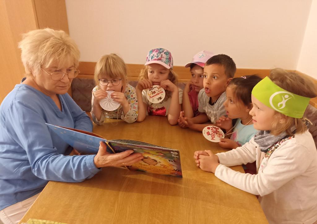 Vorlesen in der Bücherei Schardenberg 2024 1. HJ