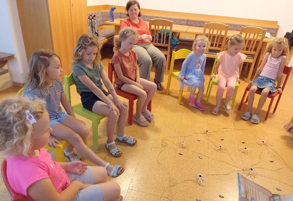 Vorlesen in der Bücherei Schardenberg 2024 1. HJ