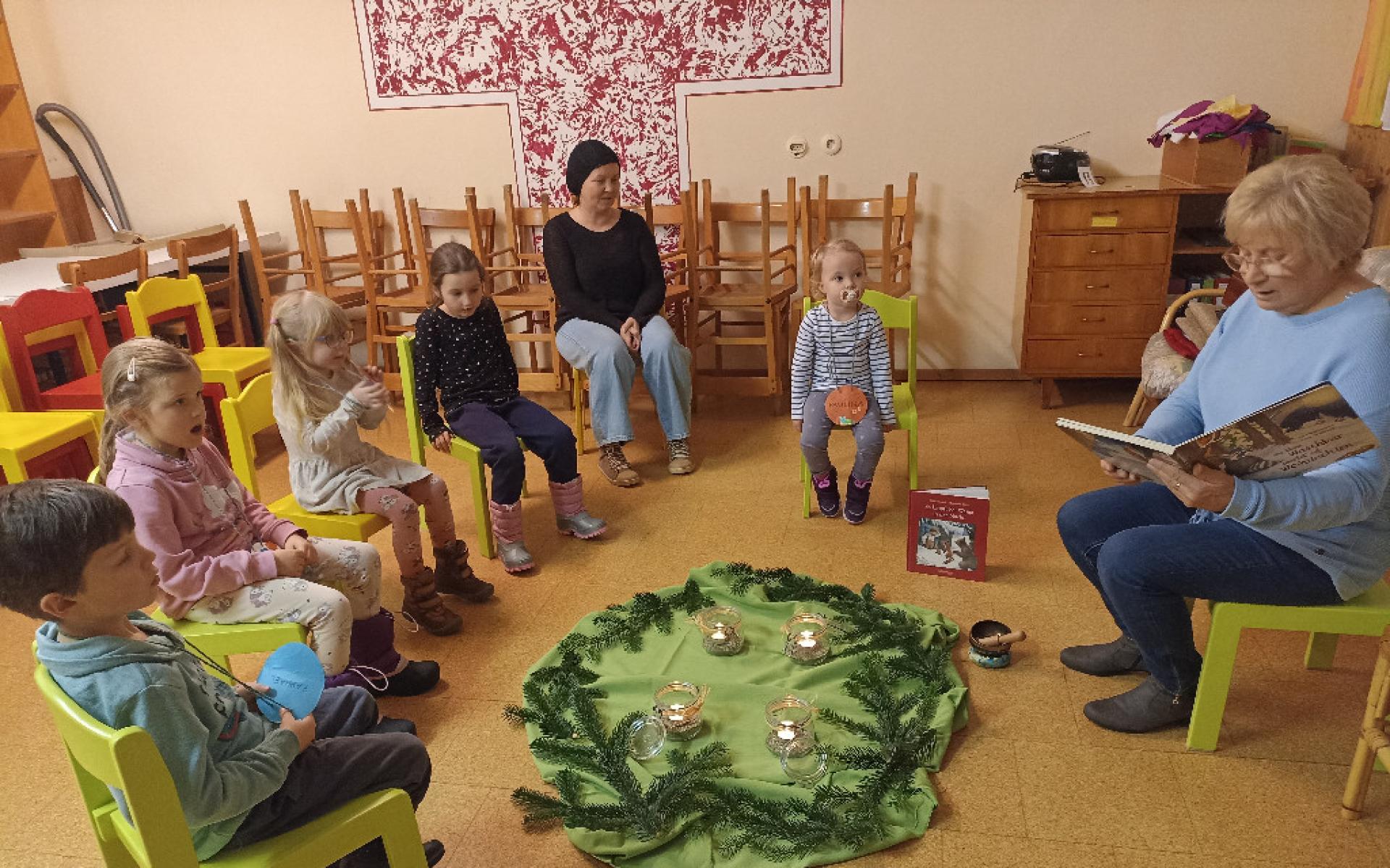 Vorlesen in der Bücherei Schardenberg