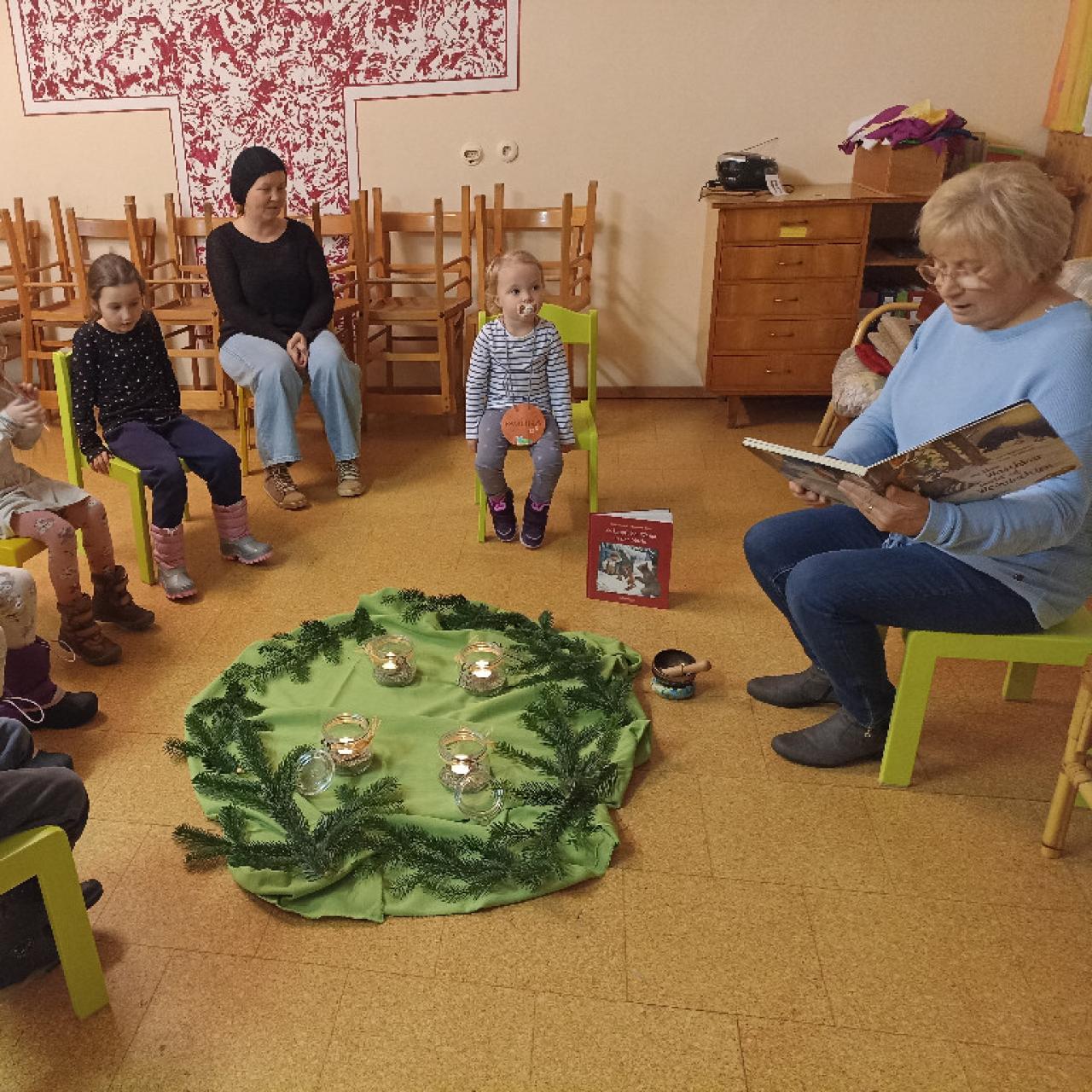 Vorlesen in der Bücherei Schardenberg